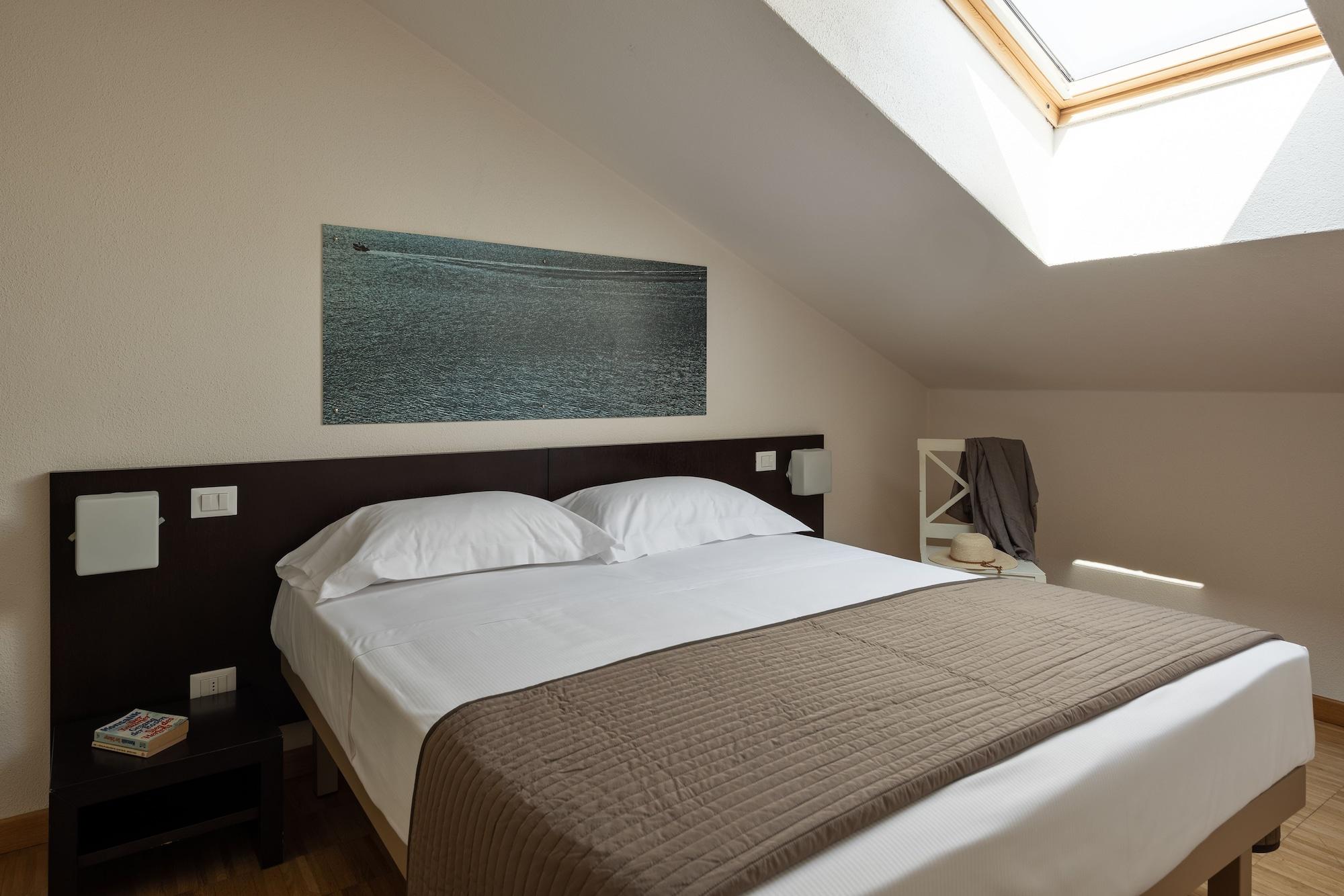 Vialeromadodici Rooms & Apartments Lazise Exterior foto