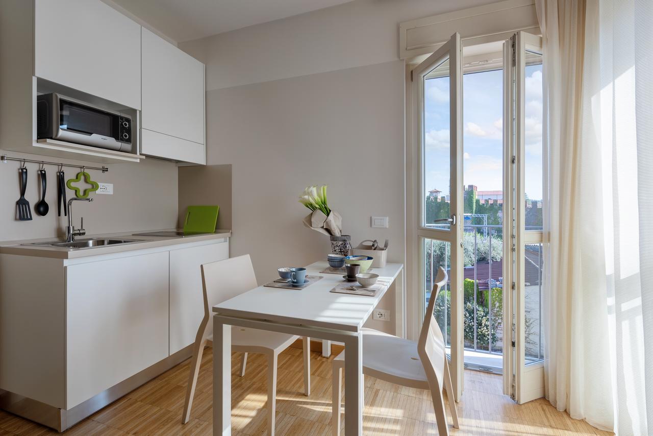 Vialeromadodici Rooms & Apartments Lazise Exterior foto